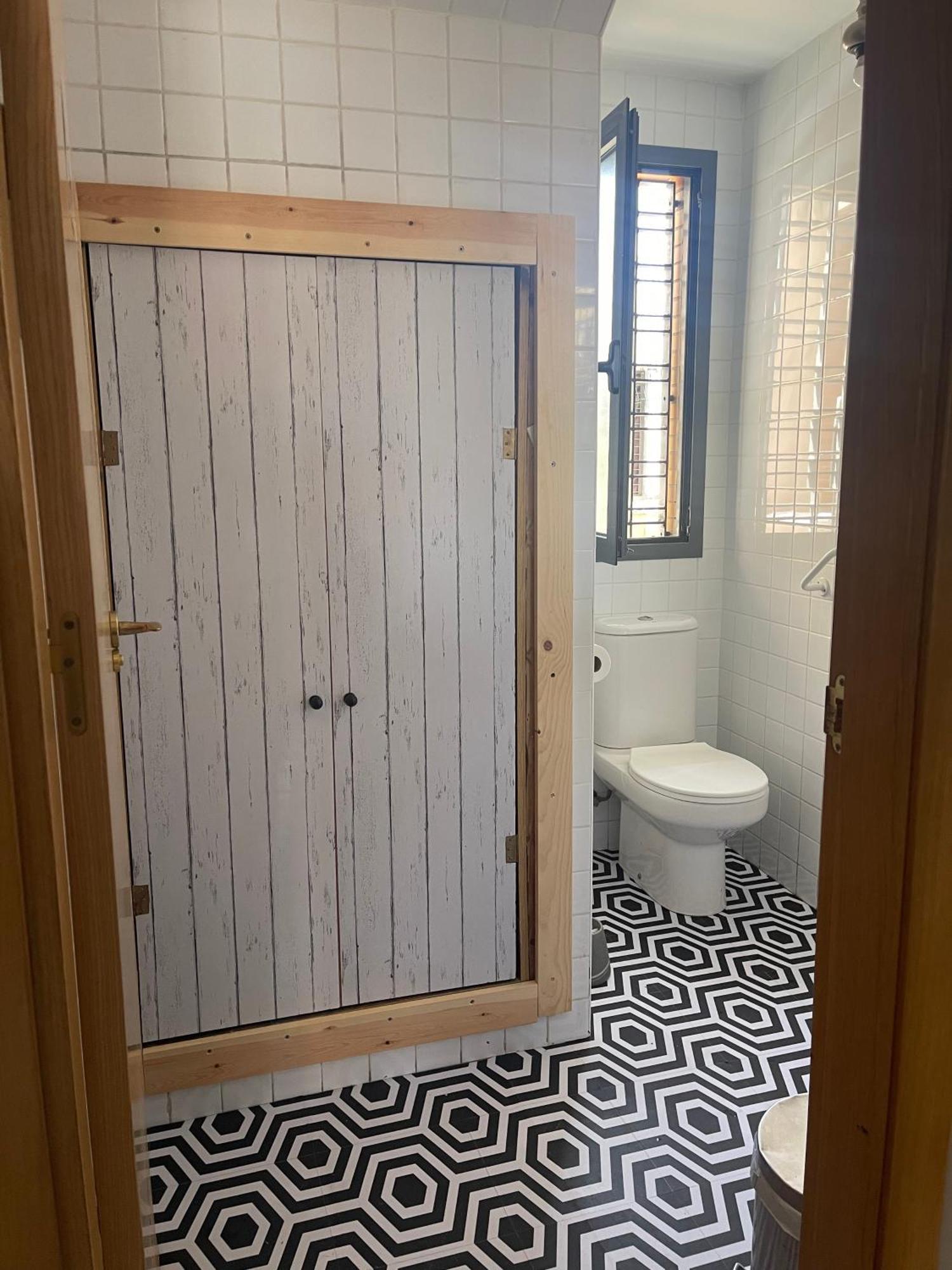 Stelarium-Suite Con Bano Privado En Casa Compartida-Uebica2 Mairena del Aljarafe Ngoại thất bức ảnh